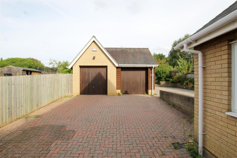 Images for High Street, Cheveley, Newmarket