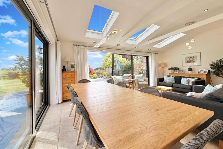 Images for Kingsfield Court, Beckingham, Lincoln
