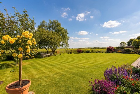 Click the photo for more details of Kingsfield Court, Beckingham, Lincoln