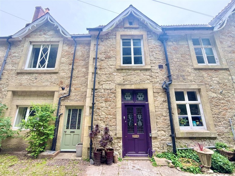 Click the photo for more details of Bonchurch, Isle Of Wight