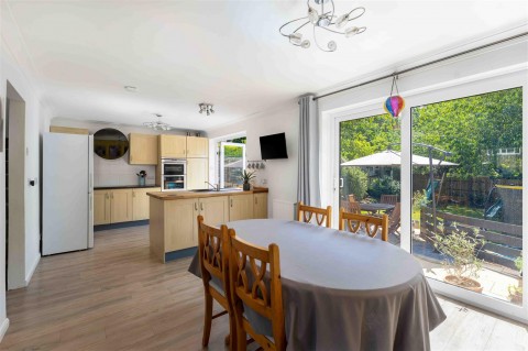 Click the photo for more details of Washle Drive, Middleton Cheney