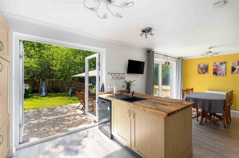 Images for Washle Drive, Middleton Cheney