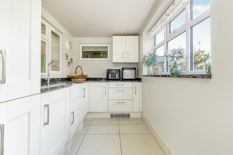 Images for Lutterworth Road, Pailton, Rugby, CV23