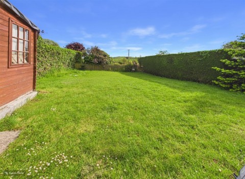 Click the photo for more details of Medbourne Road, Hallaton, Market Harborough