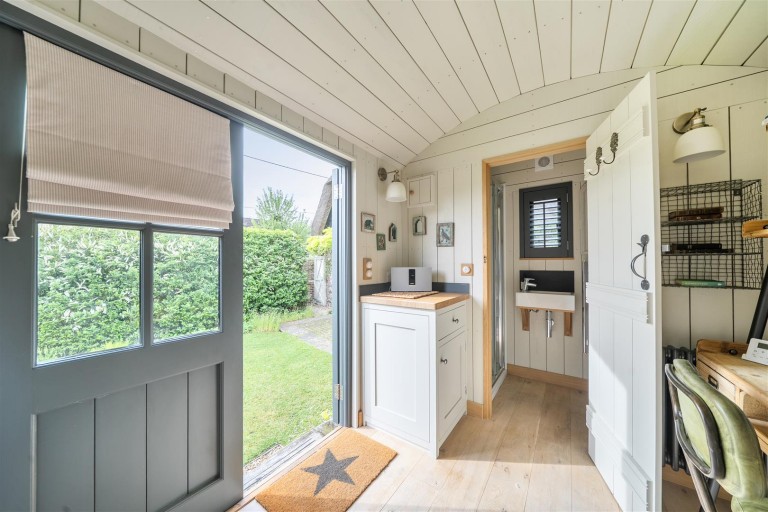 Images for Durweston, Blandford Forum