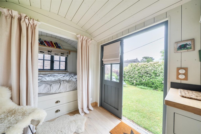 Images for Durweston, Blandford Forum