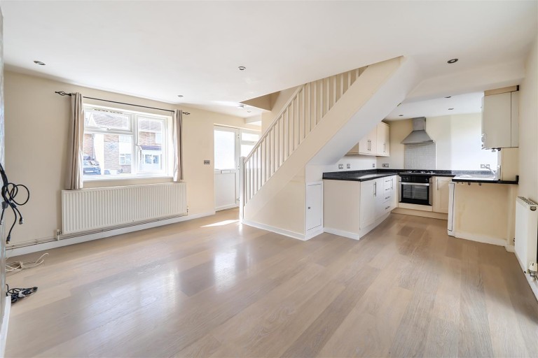 Images for Hesketh Road, Yardley Gobion, NN12