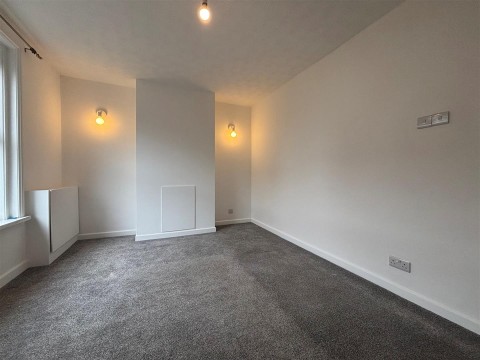Click the photo for more details of Newport, Isle Of Wight