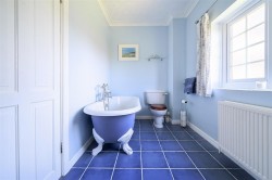 Images for Murswell Lane, Silverstone, NN12
