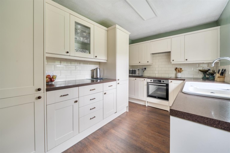Images for Murswell Lane, Silverstone, NN12
