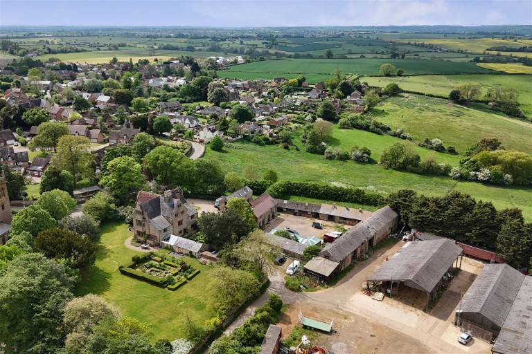 Images for Wrights Lane, Gayton, NN7
