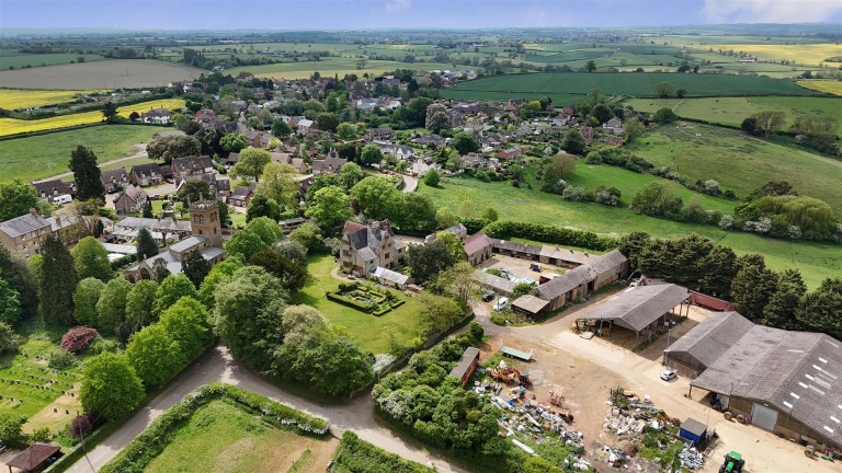 Images for Wrights Lane, Gayton, NN7