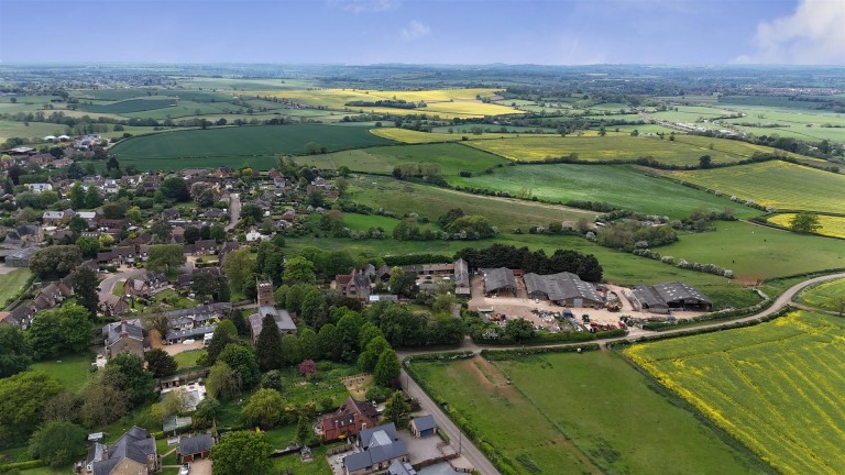 Images for Wrights Lane, Gayton, NN7