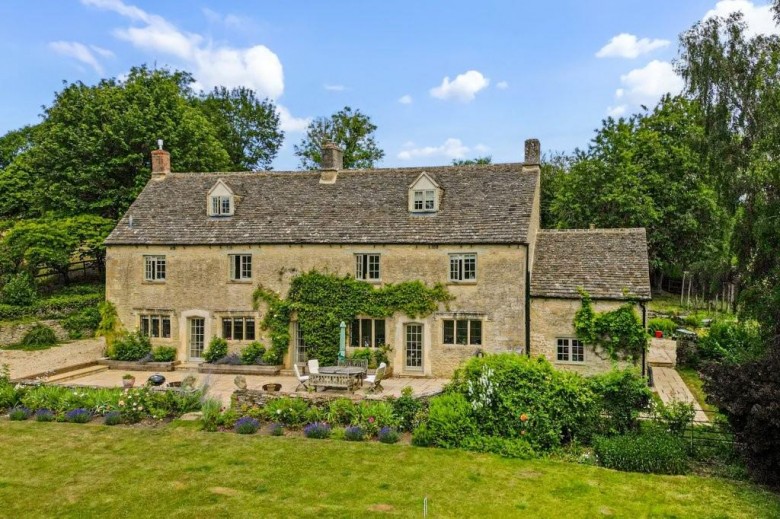 Click the photo for more details of Coln St Aldwyns, Gloucestershire
