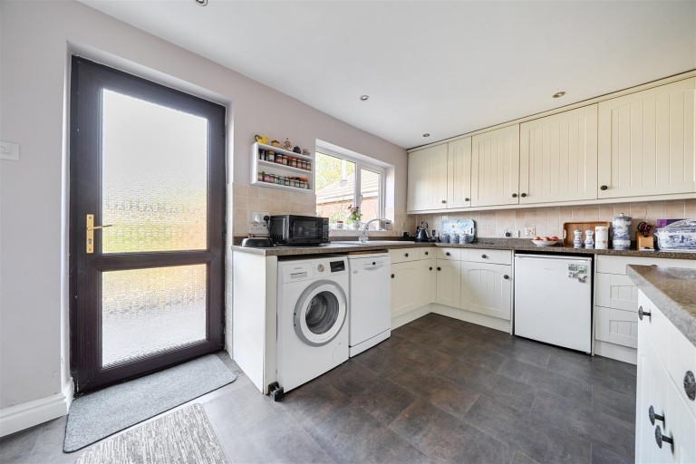 Images for Millfields Avenue, Rugby, CV21