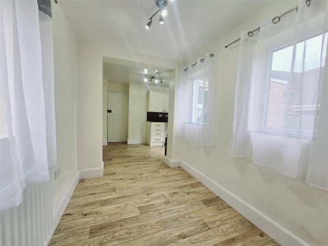Click the photo for more details of Sandsfield Lane, Gainsborough