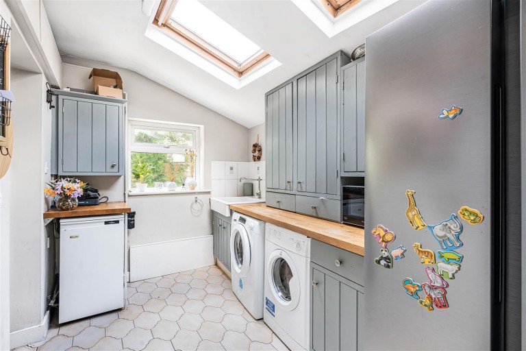 Images for Pear Tree Cottage, Hildersham, Cambridge