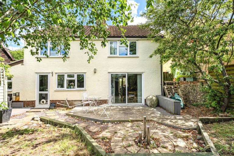 Images for Pear Tree Cottage, Hildersham, Cambridge