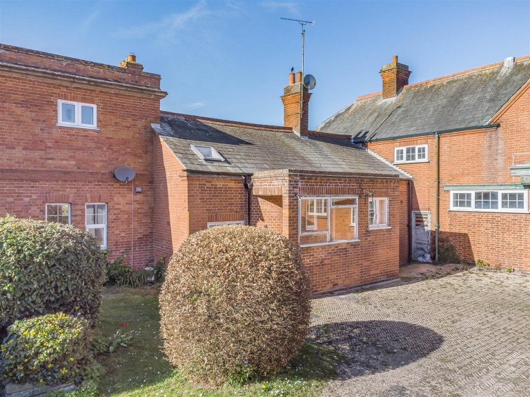 Images for Hamilton Road, Newmarket