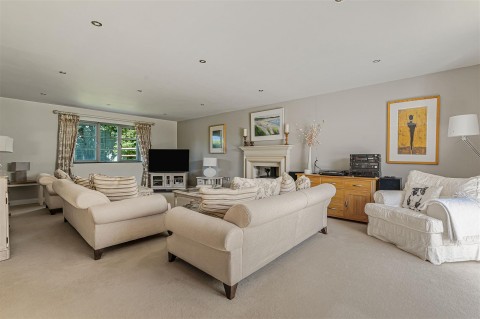 Click the photo for more details of Trewoon Road, Mullion, Helston