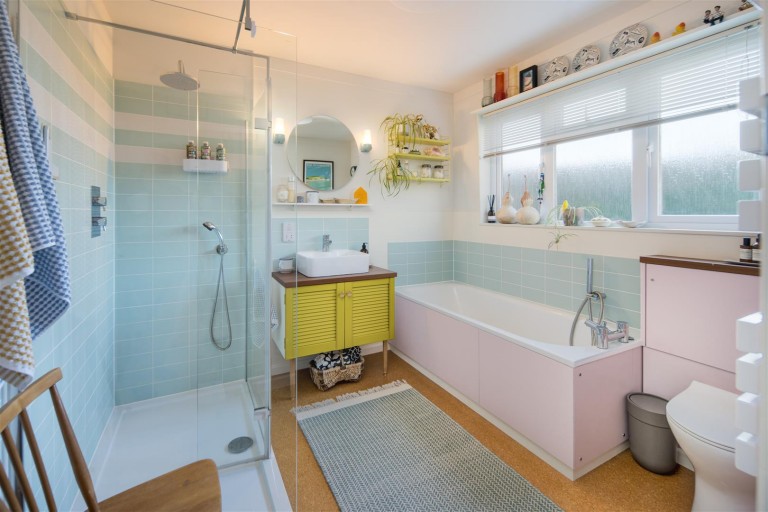 Images for Totland Bay,Isle of Wight