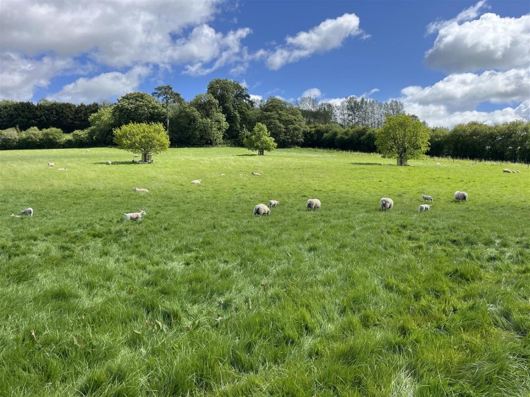 Images for Stubbs Lane, Beckington, Frome