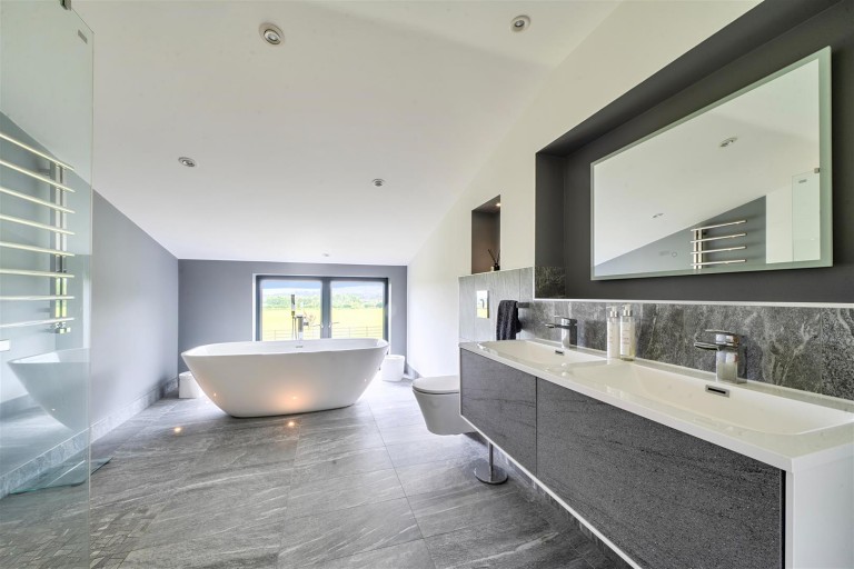 Images for Malthouses, Runnington, Wellington