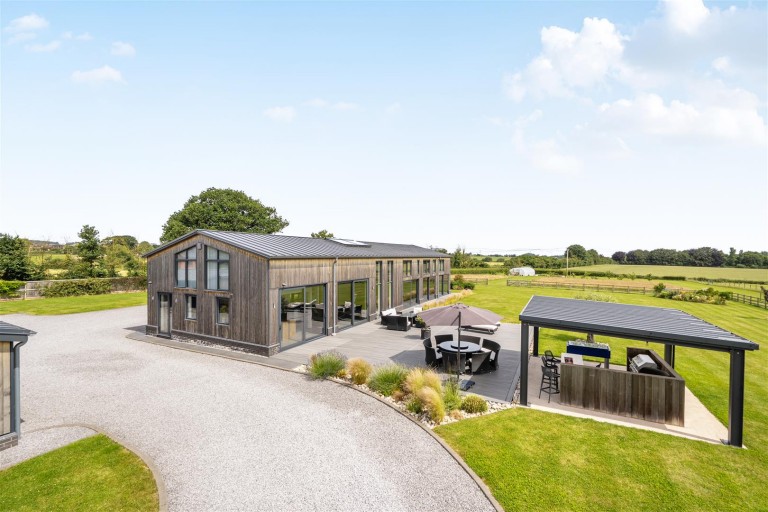 Images for Malthouses, Runnington, Wellington