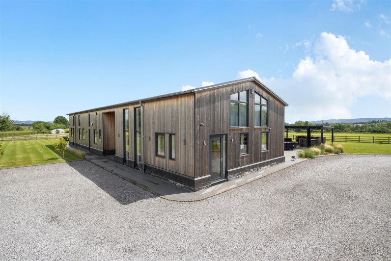 Images for Malthouses, Runnington, Wellington