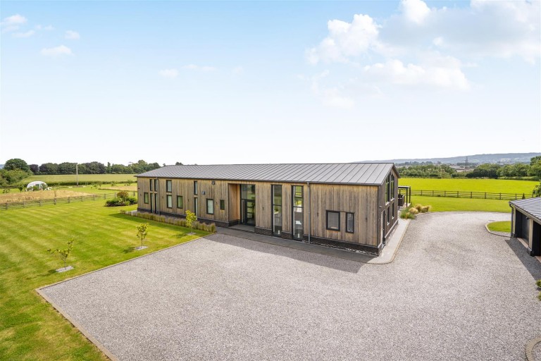 Images for Malthouses, Runnington, Wellington