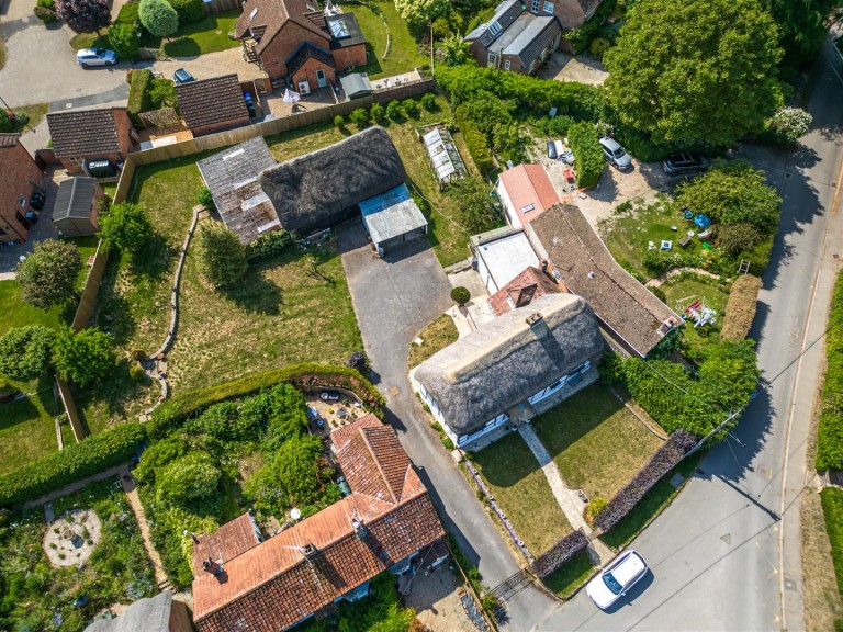 Images for West End Farmhouse, The Green, Urchfont