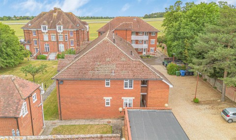 Click the photo for more details of Heath Road, Newmarket