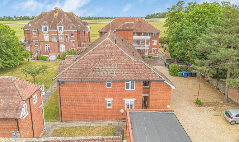 Images for Heath Road, Newmarket