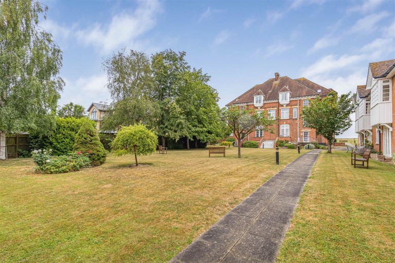 Images for Heath Road, Newmarket