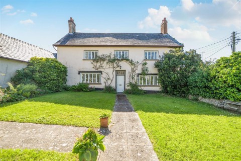 Click the photo for more details of Kentisbeare, Cullompton