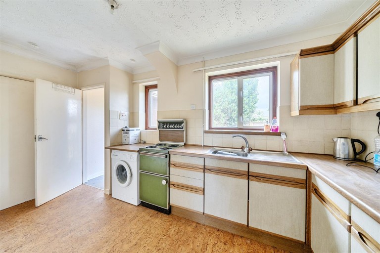 Images for Gardenside, Charmouth, Bridport