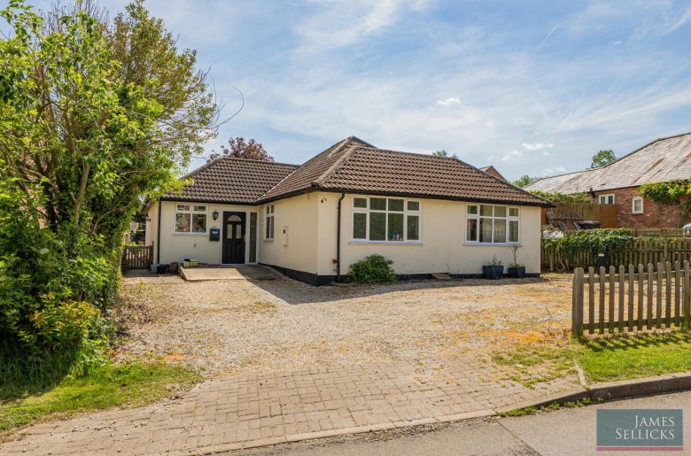Click the photo for more details of Foxton, Main Street, Foxton, Market Harborough