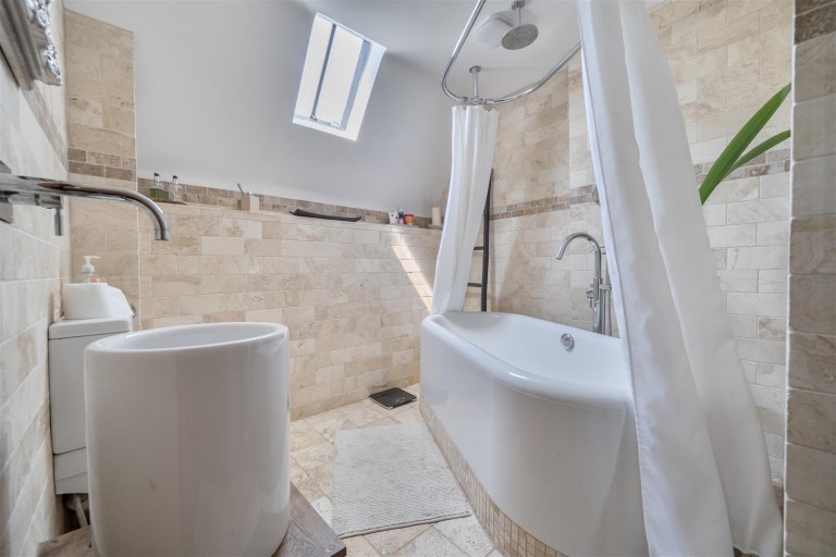 Images for Church End, Syresham, NN12