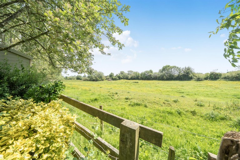 Images for Church End, Syresham, NN12