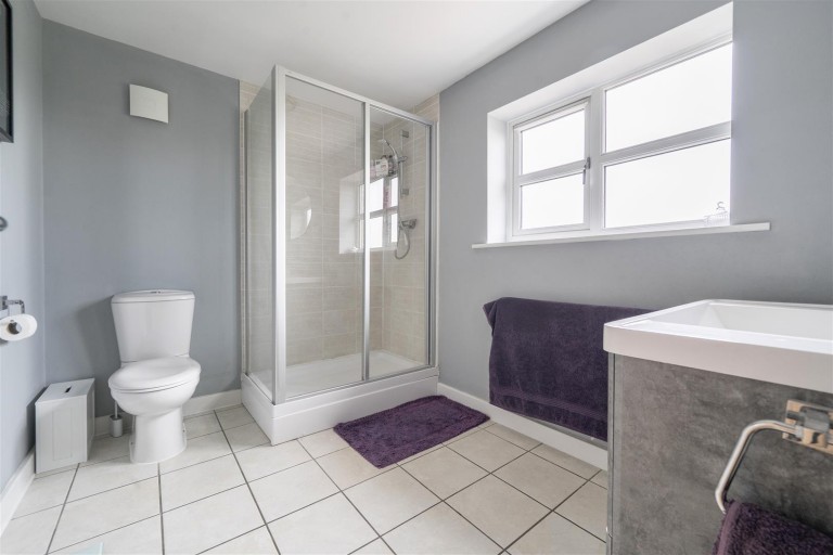 Images for Cross's Grange, Hartwell, NN7