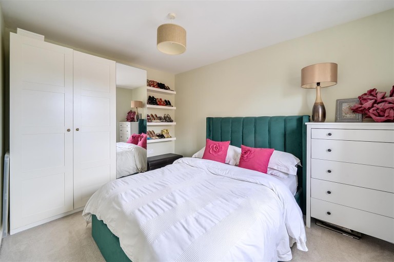 Images for Cross's Grange, Hartwell, NN7