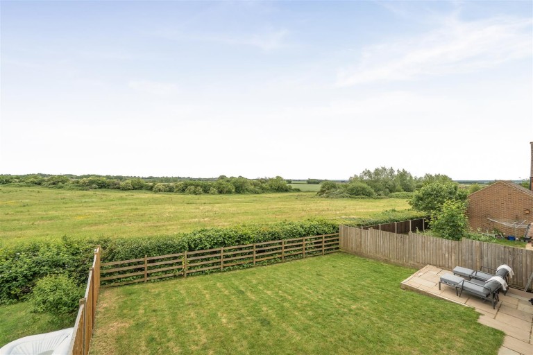 Images for Cross's Grange, Hartwell, NN7