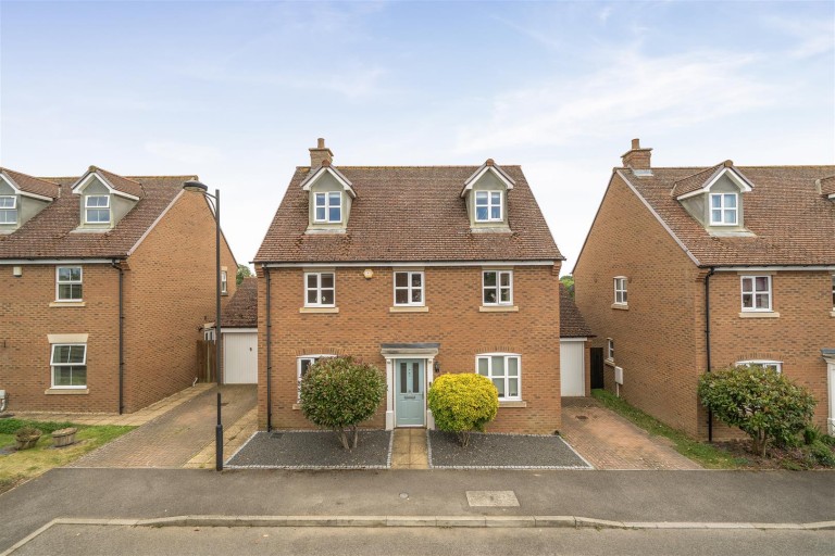 Images for Cross's Grange, Hartwell, NN7