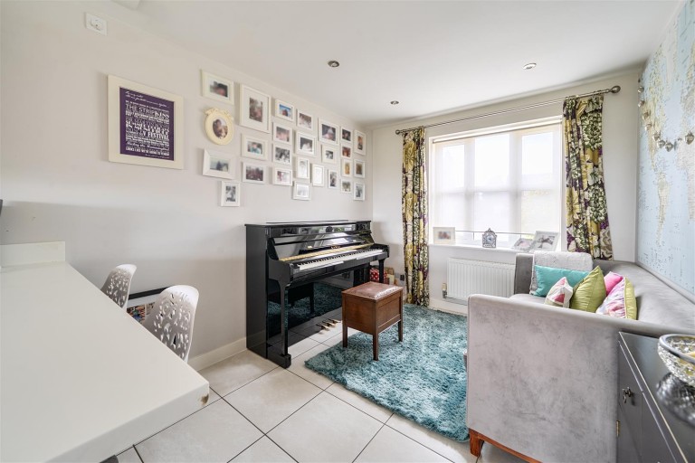 Images for Cross's Grange, Hartwell, NN7
