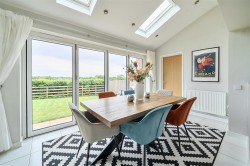 Images for Cross's Grange, Hartwell, NN7