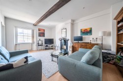 Images for White Horse Yard, Towcester, NN12