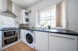 Images for White Horse Yard, Towcester, NN12
