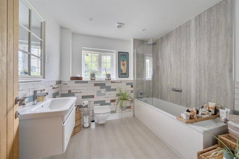 Images for Royal Oak Court, Winsford, Minehead