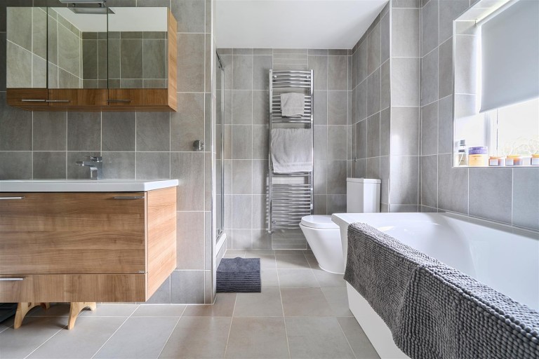 Images for Old Oak Drive, Silverstone, NN12
