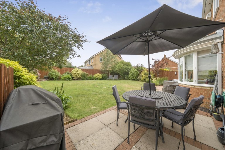 Images for Old Oak Drive, Silverstone, NN12